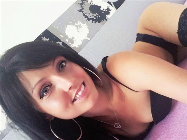 HornyClaire Vorschaubild