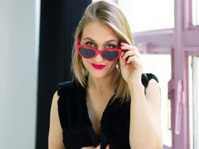 YasmineCrazy Vorschaubild
