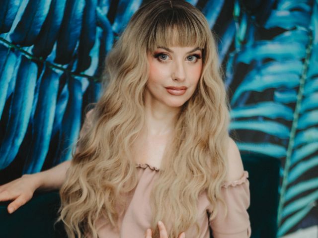 ChloeBarbiex Vorschaubild