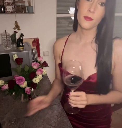 Danke an euch allen für die schönen Glückwünsche dann mal auf uns prost!