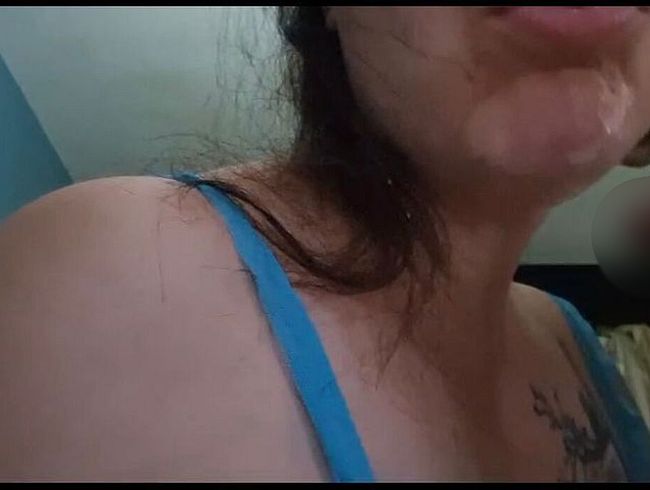 Ich glaub es nicht!!!! Mein erster bl*wjob vor der Kamera!!!!!