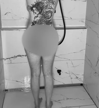 Guten Morgen :) Ich war duschen, wo warst du? #showercam