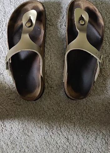 Ein Video für eine User mit meinen Birkenstocks Gizeh (ohne Ton)