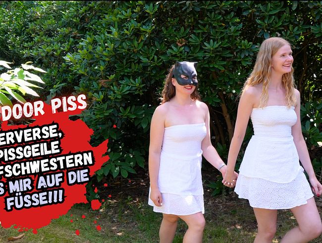 Unschuldige Teen Stiefschwestern pi**en sich gegenseitig auf die Füße!