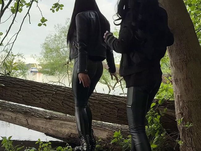 Oh mein Gott, das war geil. Lebens*x öffentlich am SEE und ein Bootsfahrer schaut zu.