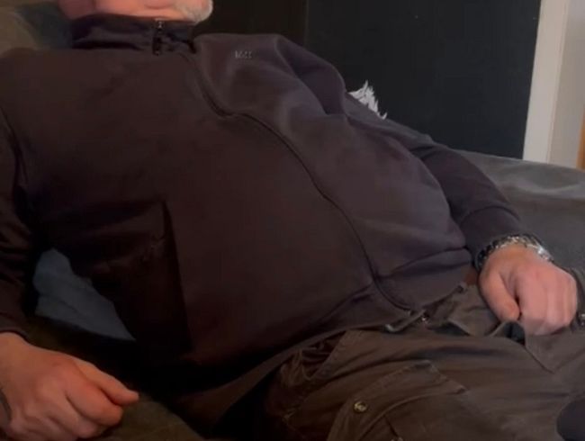 Ich war so geil auf den Mann??? meines besten Freundes. Ich konnte nicht widerstehen.