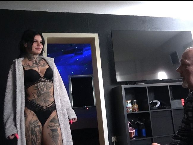 Lasse den Mann meiner Freundin ran