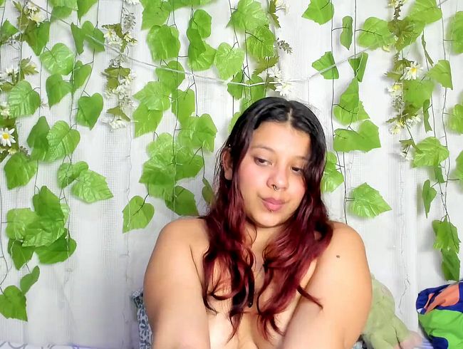 Ich würde für dich auf meine ti*ten spucken, Baby.