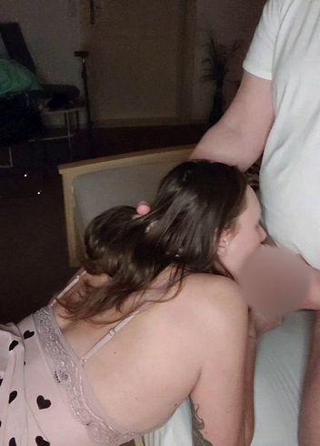 bl*wjob mit Mundfi** und Gesichtsbesa**ng