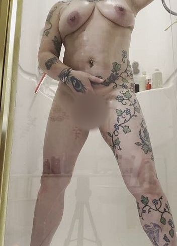 Duschen sind zum Waschen da, Spielzeug zum Schmutzigwerden :)