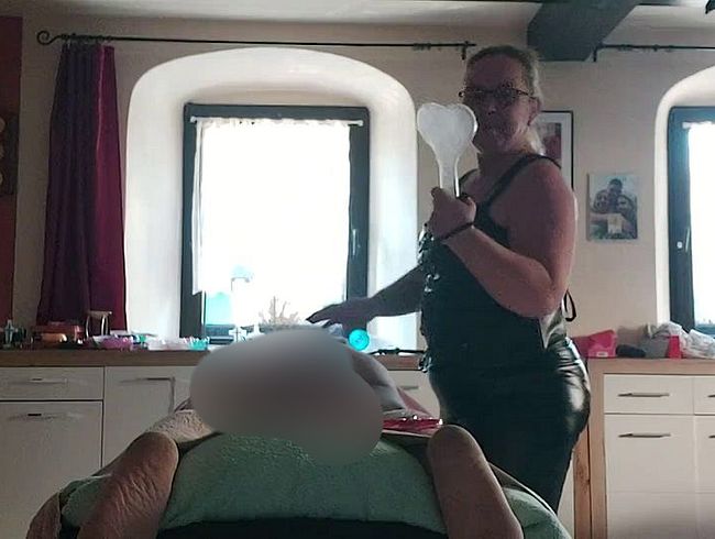 Ich werde mit dem Hintern anfangen