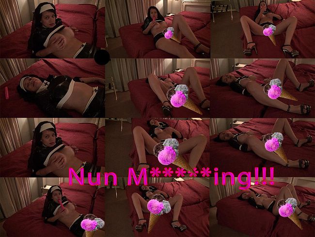 s*x Nun Masturbating
