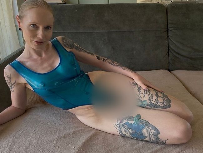 100% Abspri**garantie! Glänzendes Latex + ana* machen deine Eier leer!