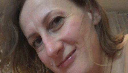 HAMMER Blondine das bla*EN beigebracht