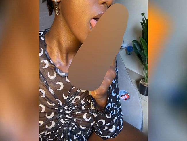 Honey Beez‘ s*xy und harte Ebenholz-Karottenschw**z-lut**h-Fantasie