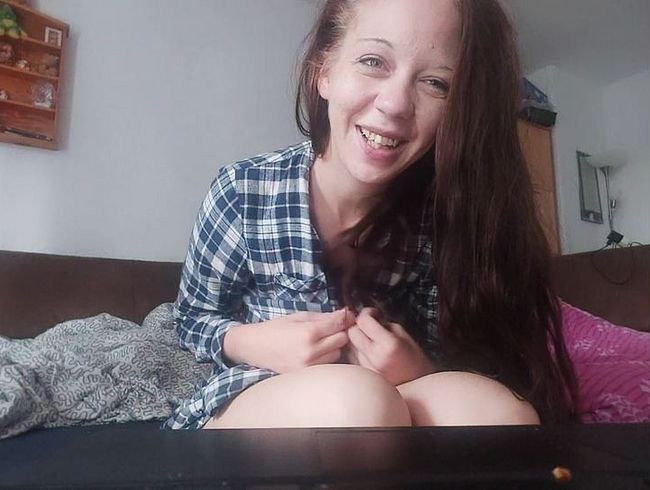 MEIN ERSTES MASTURBATIONS-VIDEO!! ENDLICH KOMMT MEIN ERSTER SCHMUDDELFILM