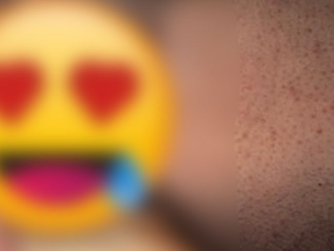 Schau, was meine musc** schl**ken kann!