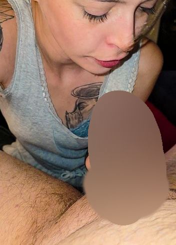 Teil 2. Wohnzimmer-bl*wjob deluxe – er konnte nicht mehr stillhalten