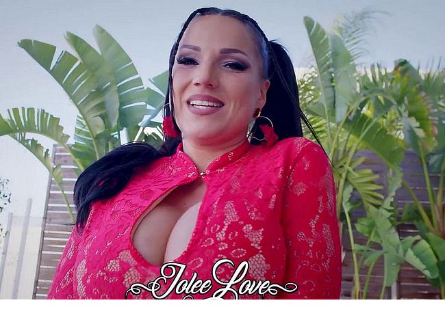 Beim hard**re BBC Gangba*g werden alle lö**er gestopft