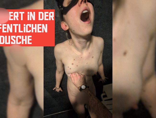 Das erste Mal dominiert in der öffentlichen Dusche - hoffentlich hat das niemand mitbekommen
