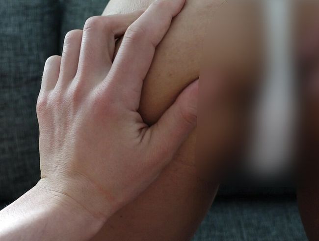 Vulgärer ana*s*x mit Stiefschwester