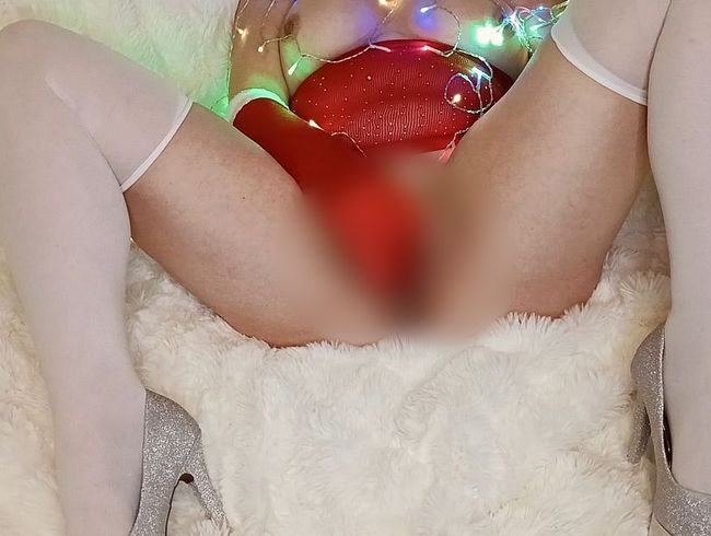 Weihnachtsschlampe fi**t die Glaszuckerstock...schleimig geil!!!