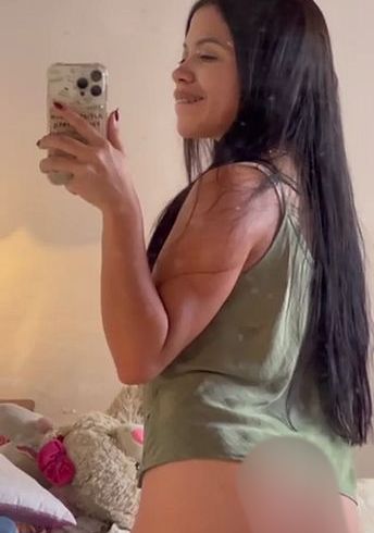 Spiegel und s*xy!!! Hmmmm