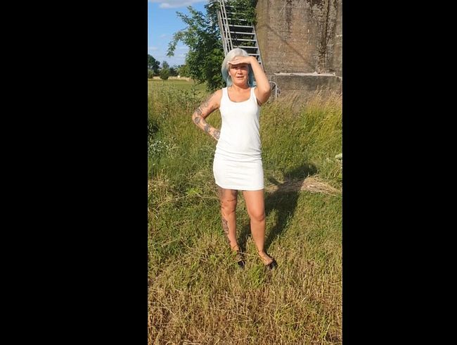 Outdoor selbst ist die Frau