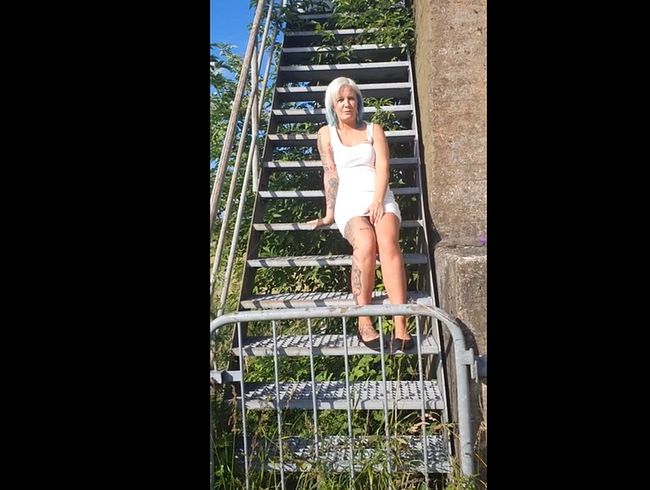 Outdoor Spielchen mit cream**e und Ns