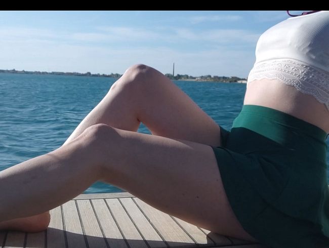 SB an Deck mit atemberaubender Kulisse (und Aussicht ;) )