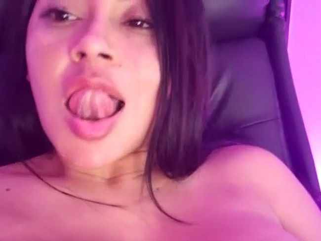 LATINANGEL3X (DINADIVINE) ZEIGT IHNEN IHRE GANZE VOLLSTÄNDIGKEIT