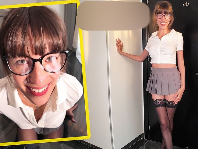 Ist das noch erlaubt? Azubi bekommt per***se Nachhilfe!