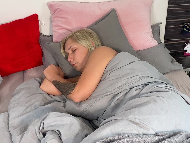 -Trailer- "Feuchte Träume" - Ich bes**gs mir krass!