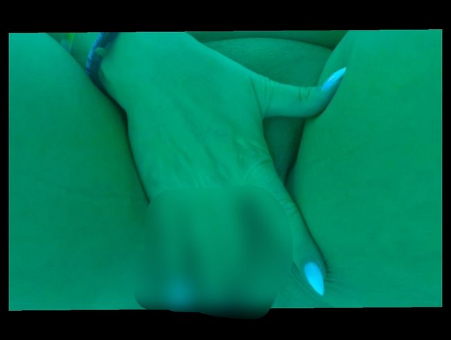 Wieder mal so geil im Solarium gespri**t