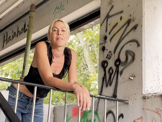 WTF!! Fremder Typ fi**t meinen ars** im Parkhaus !!