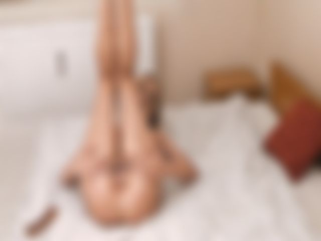 ICH MAL ALLEIN MIT DICKEN dil*o