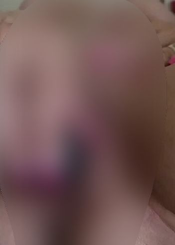 Meine nasse fo**e braucht es ständig! Wenn kein schw**z da ist, muss ich selber Hand anlegen?