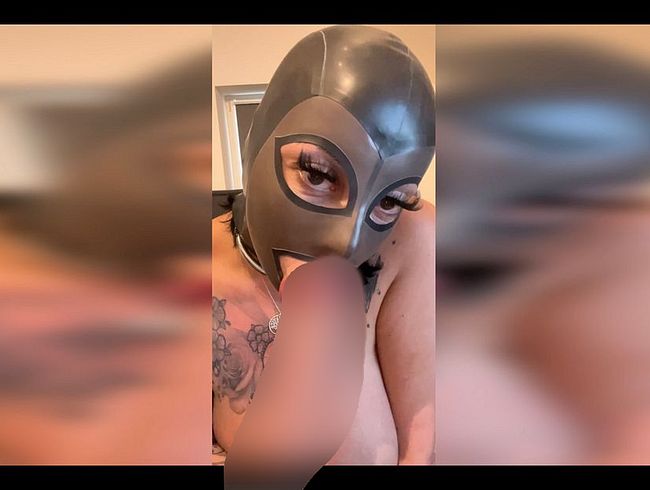 Latexmask bl*wjob & Cosplay