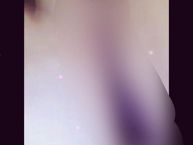 Vorbereitung des s*fess*lns mit dem bon****-Haken