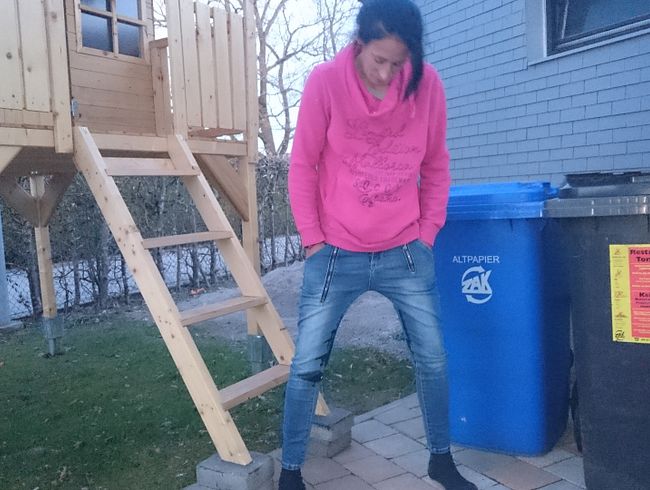 oh Gott ich habs getan!! Mein erstesOutdoor pi** Video in meine Jeans