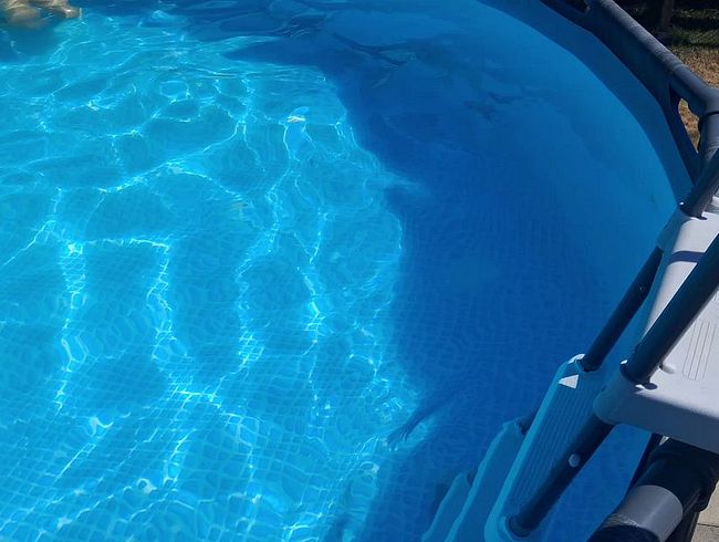 bl*wjob im Pool