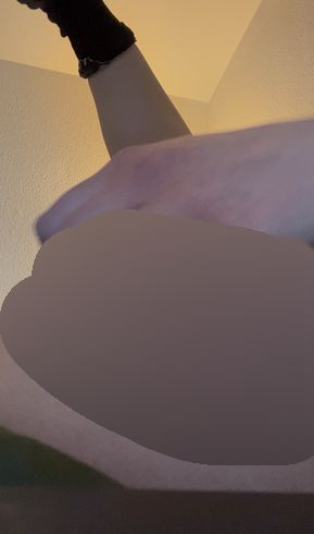 Freund nicht da… Zeit für meine lö**er!!! Schwarzer ana*-Vib + pinker Liebling… ?????