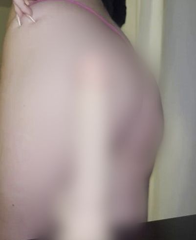 22cm dil*o in mir, ich liebe es