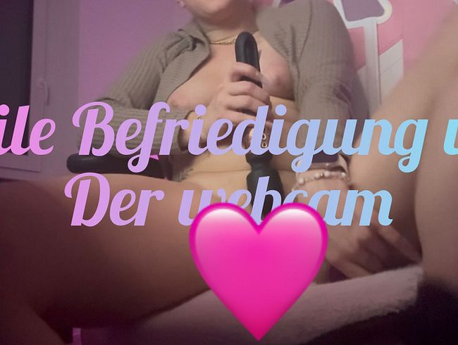 Geile befrie***ng vor der webcam