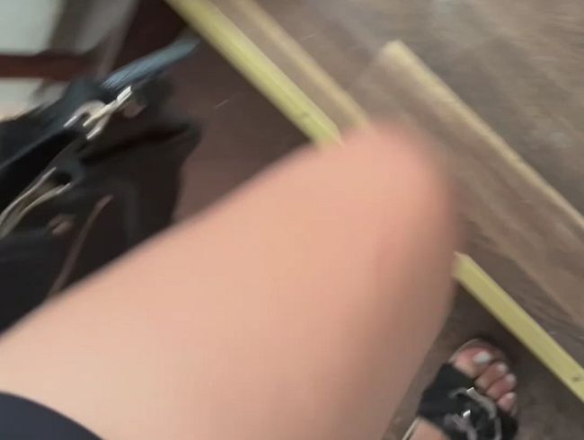 Im Treppenhaus seiner Eltern hab ich ihm gebla*en