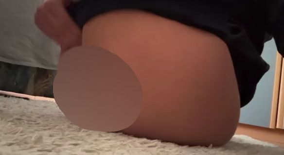 Kannst du bitte so am Anfang an meiner Pu**y spielen? (Ohne ton)