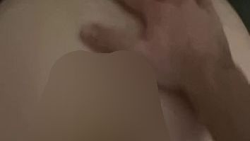 Neues Schmuckstück, in meinem süßen ars** und er kommt sofort