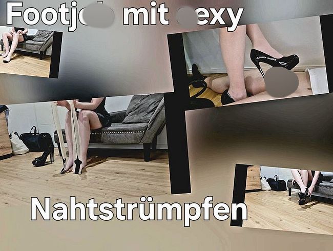 s*xy foot**b in Nylonstrümpfen mit Naht und s*xy schwarze Pumps !