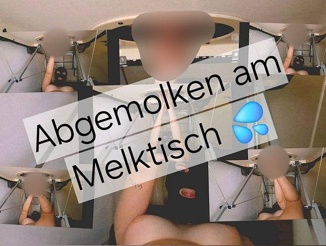 User - Fetisch foot**b und hand**b am Melktisch bis es spri**t !
