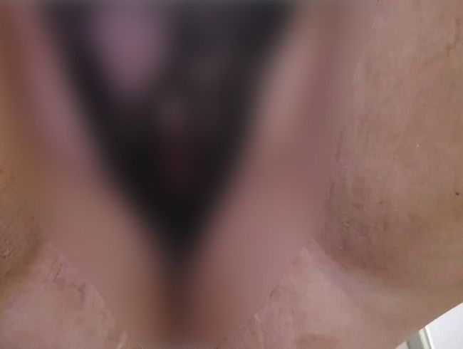 Ich pi** für dich ... durch meine geile Wäsche